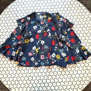 Jack By BB Dakota Floral Print Navy Blouse With Back Buttons & Split  Size M